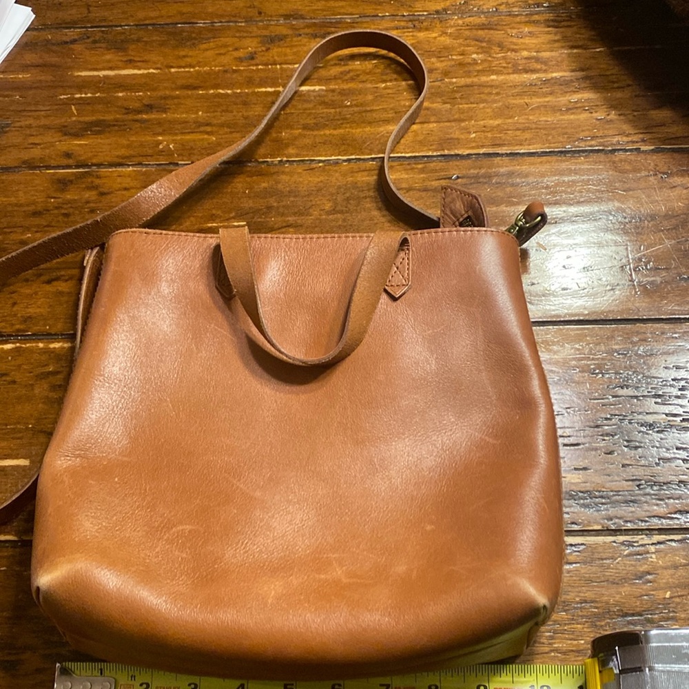 Madewell tan crossbody leather purse